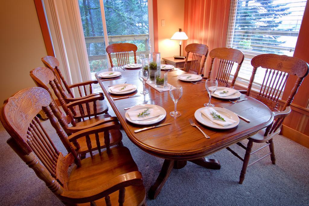 Gowlland Harbour Resort Heriot Bay Екстер'єр фото