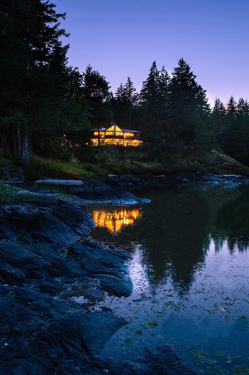 Gowlland Harbour Resort Heriot Bay Екстер'єр фото