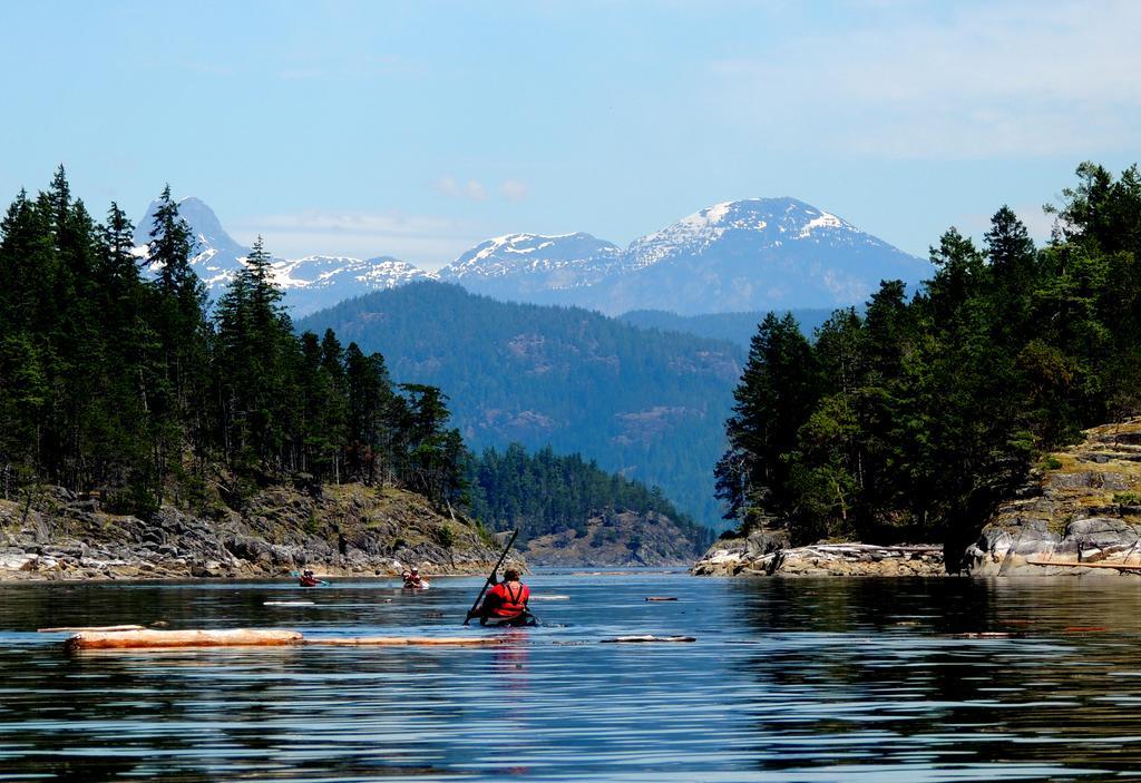 Gowlland Harbour Resort Heriot Bay Екстер'єр фото