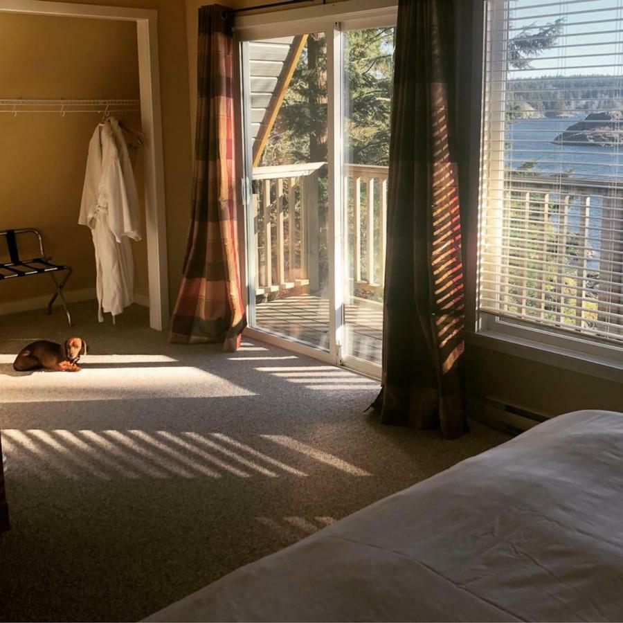 Gowlland Harbour Resort Heriot Bay Екстер'єр фото