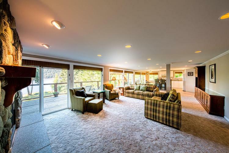Gowlland Harbour Resort Heriot Bay Екстер'єр фото